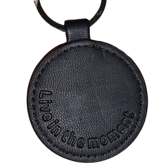 ❤️ Lululemon Athletica Key Moments Keychain *Mini NWT - Picture 6 of 7